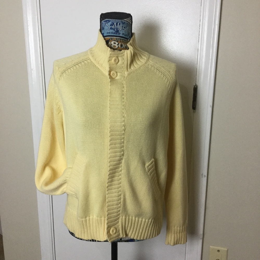 Like New Croft & Barrow Zip-Up Yellow Cardigan Sweater